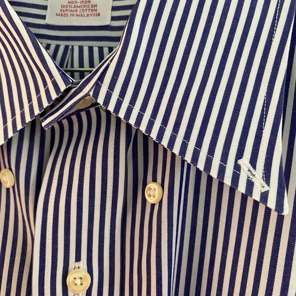 Brooks Brothers Other - Brooks Brothers Madison Button down dress shirt white blue stripe 18/36